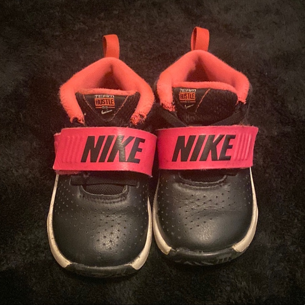Girl shoes